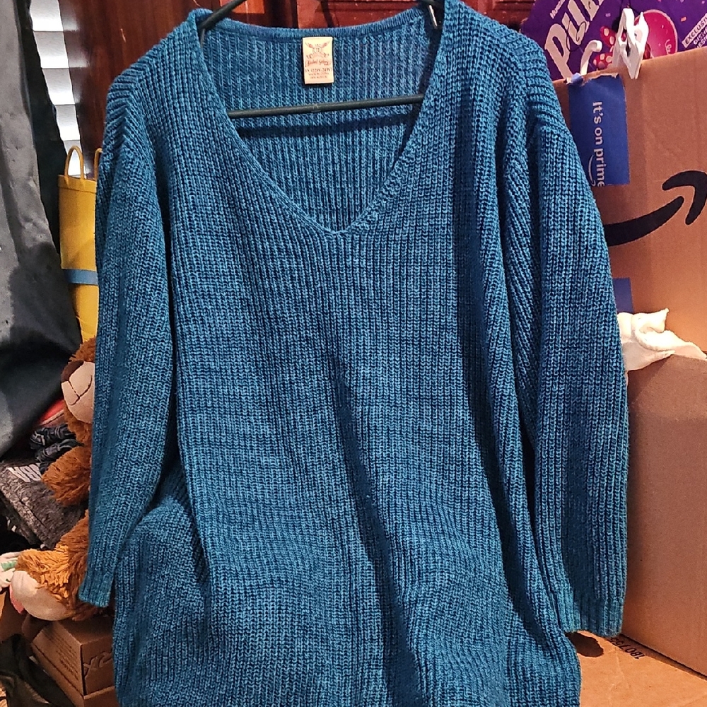 !!.           Womans 3X  Women's Sweater